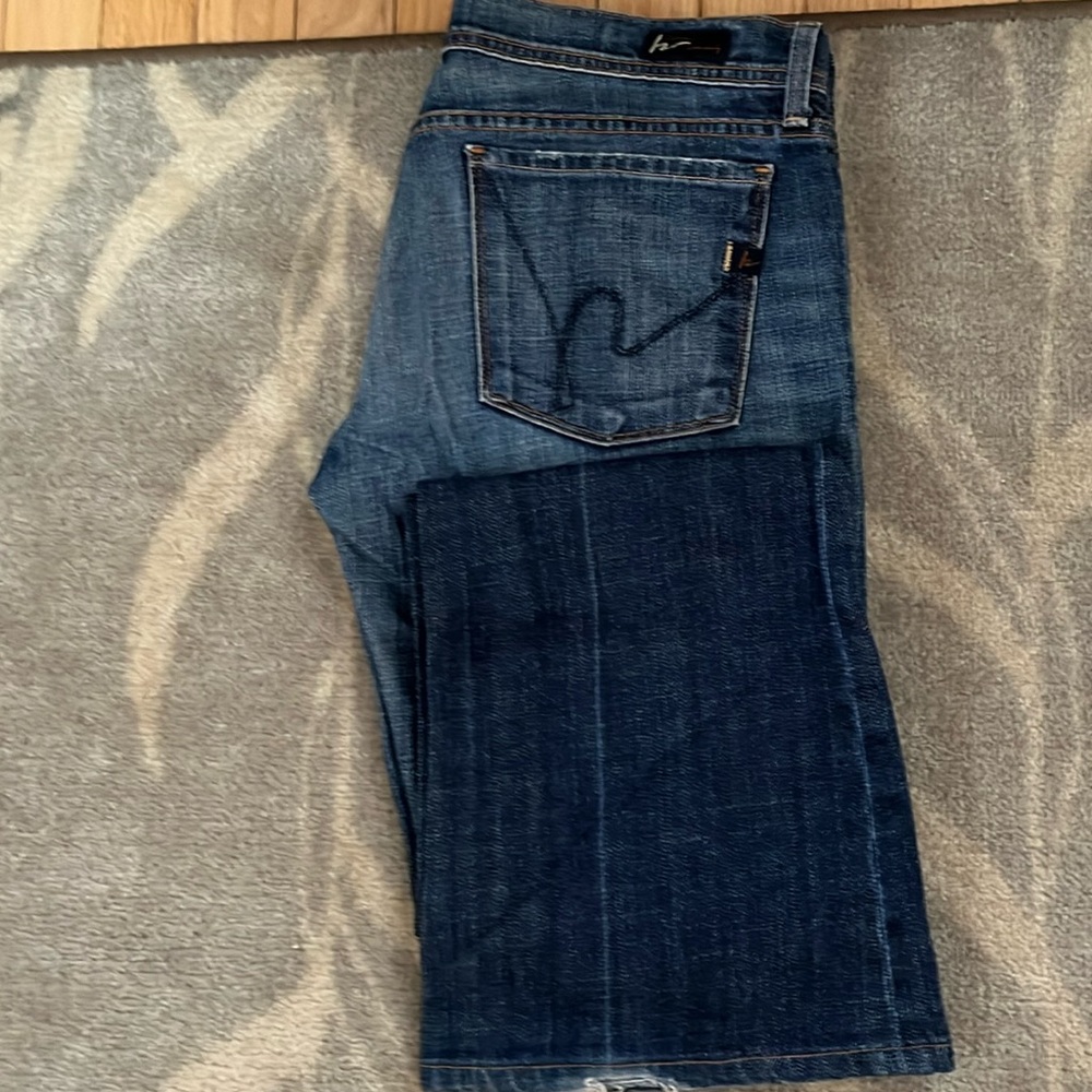 Seven jeans